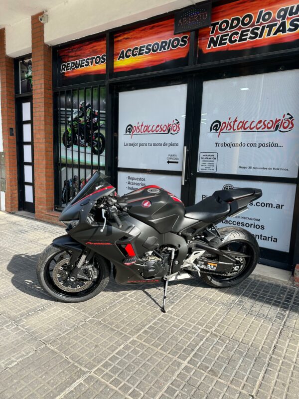 BURBUJA PARABRISAS ZERO GRAVITY CORSA HONDA CBR1000RR 2017-2025 - Image 9