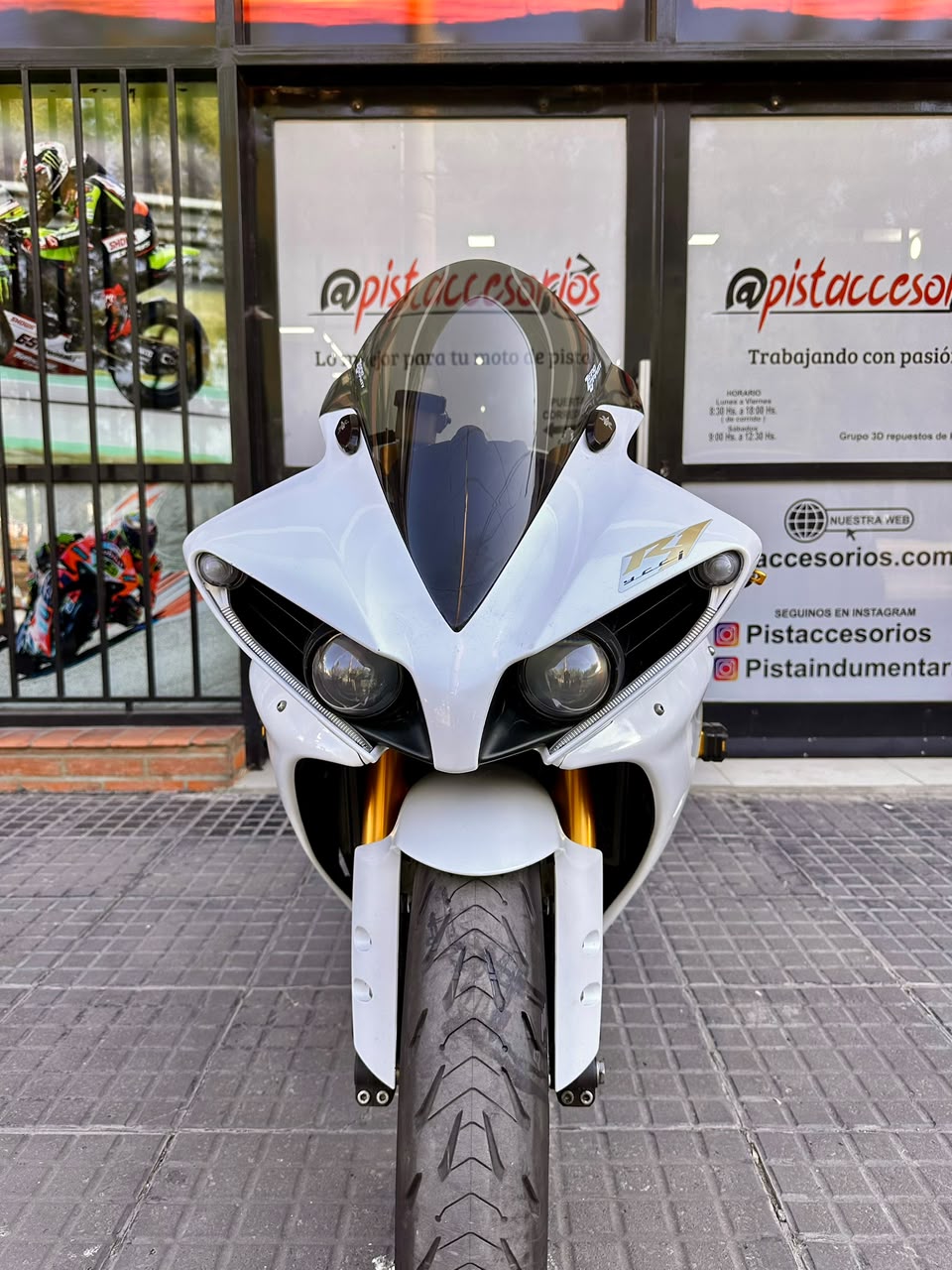 BURBUJA PARABRISAS ZERO GRAVITY CORSA YAMAHA YZF R1 2009-2014 - Imagen 7
