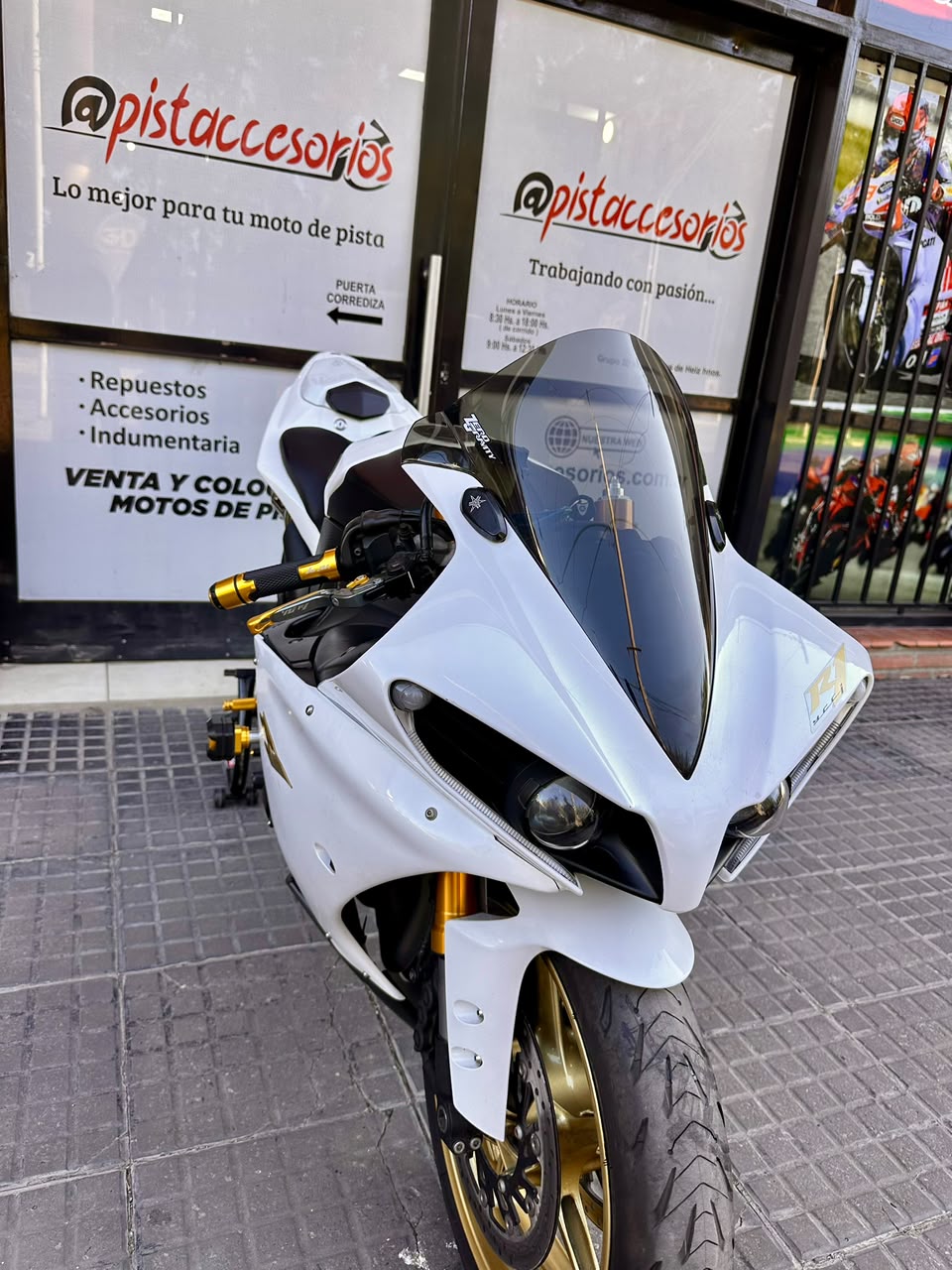 BURBUJA PARABRISAS ZERO GRAVITY CORSA YAMAHA YZF R1 2009-2014 - Imagen 8