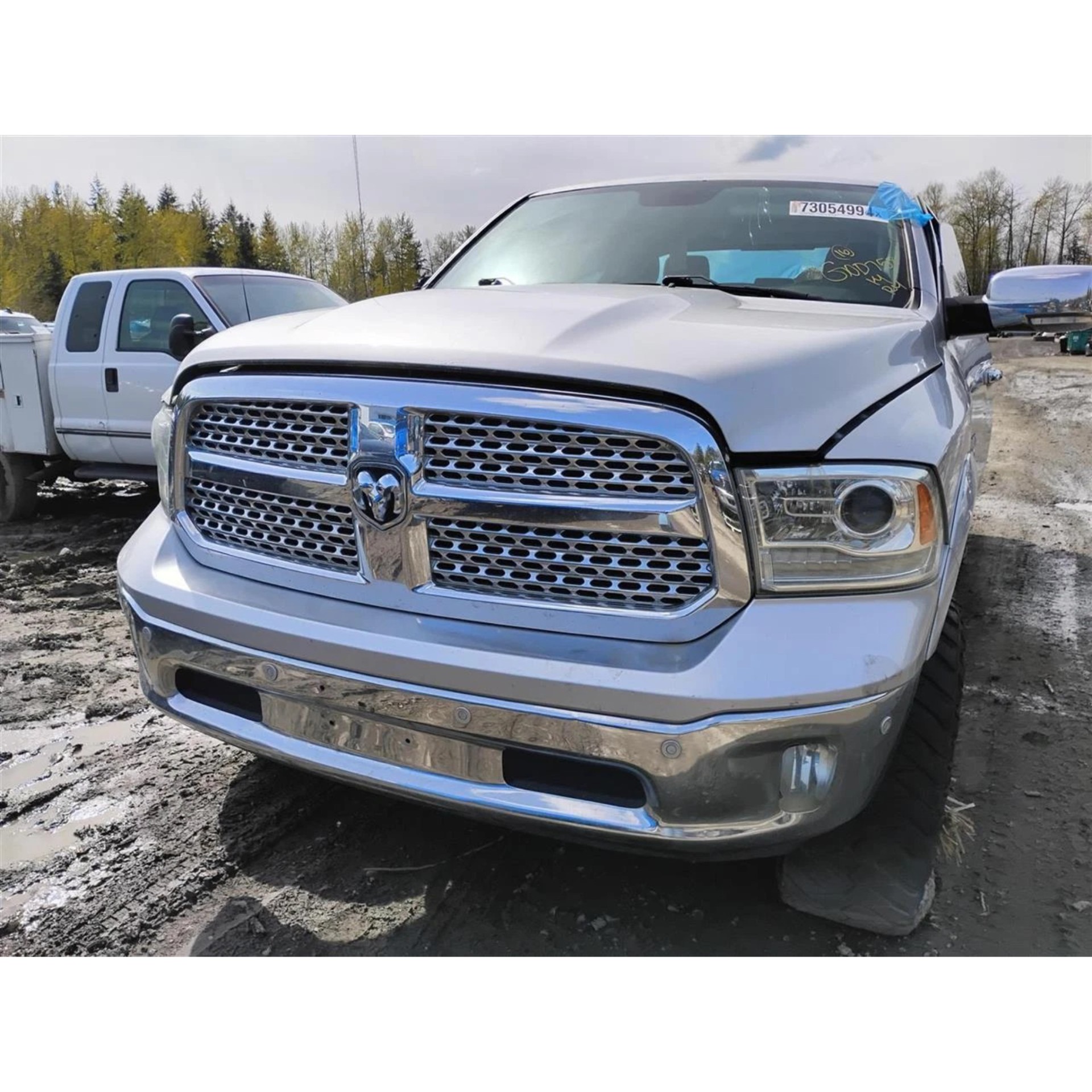 PARAGOLPE ORIGINAL DELANTERO CROMADO PARA DODGE RAM 1500 68160853AB - Imagen 3