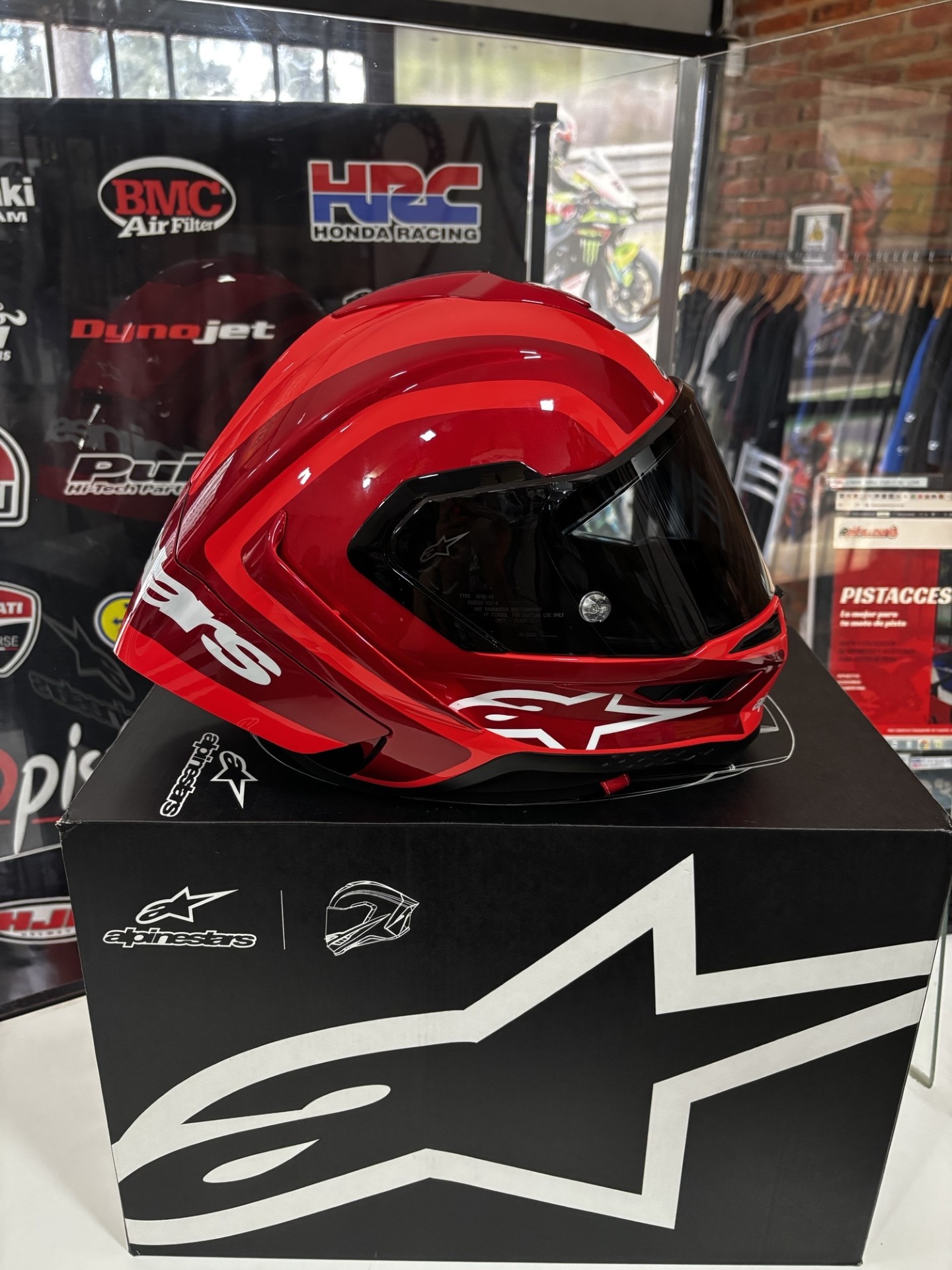 CASCO ALPINESTARS SUPERTECH R10 ARIUS NEGRO/BLANCO/DOBLE ROJO - Imagen 22