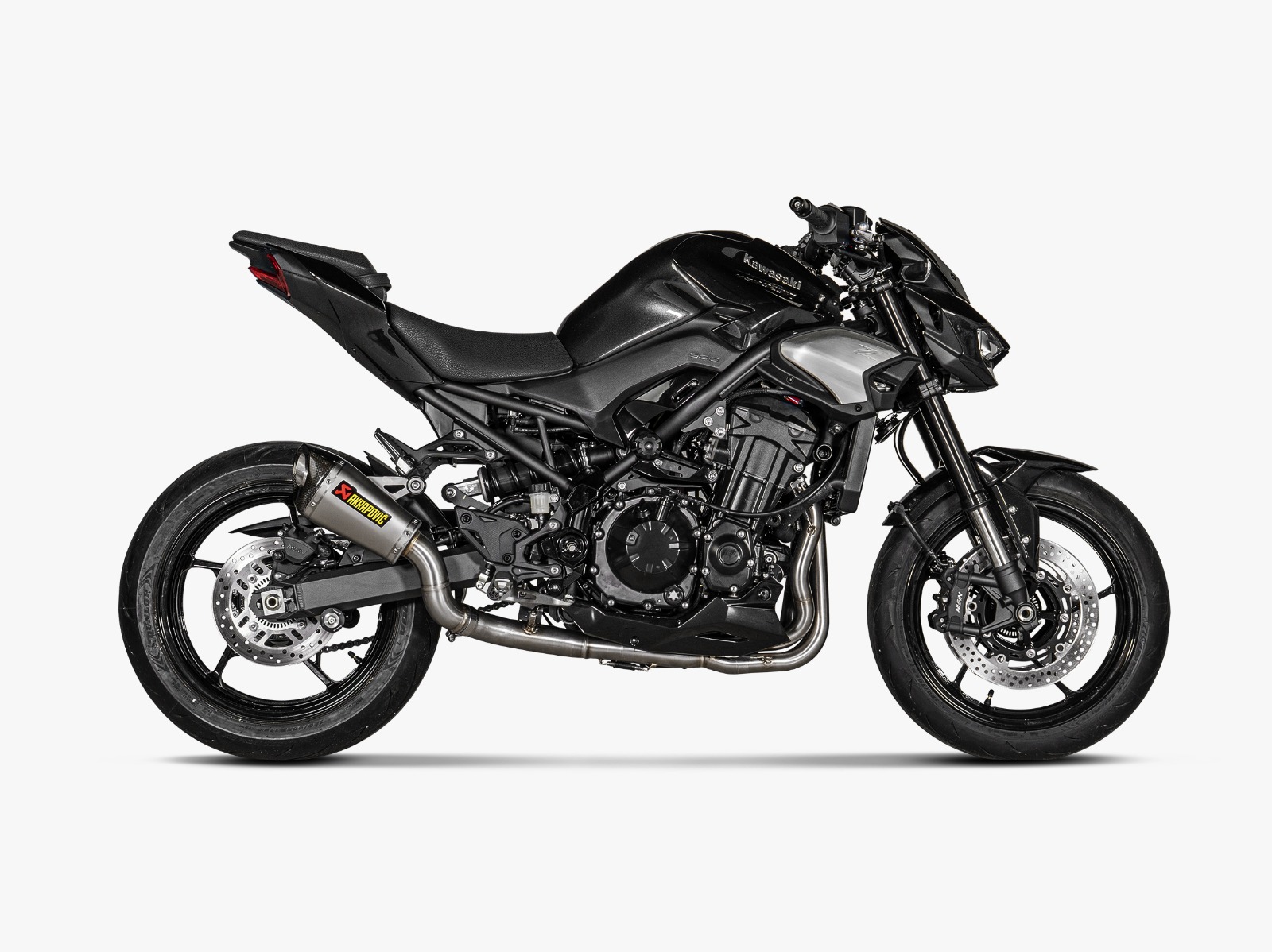 ESCAPE AKRAPOVIC TITANIO KAWASAKI Z900 2025-2026 - Imagen 3
