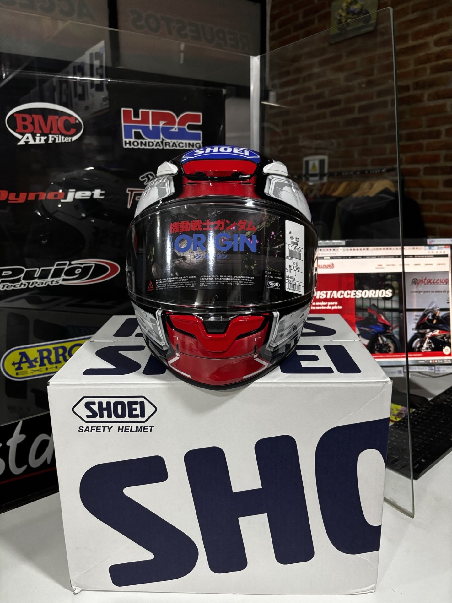 CASCO SHOEI GUNDAM RF-1400 RX-78-02 - Imagen 4