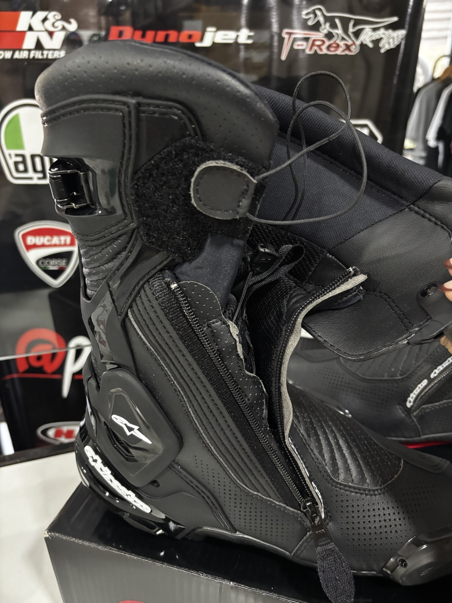 BOTAS SMX-PLUS V2 VENTILADAS ALPINESTARS - Imagen 10
