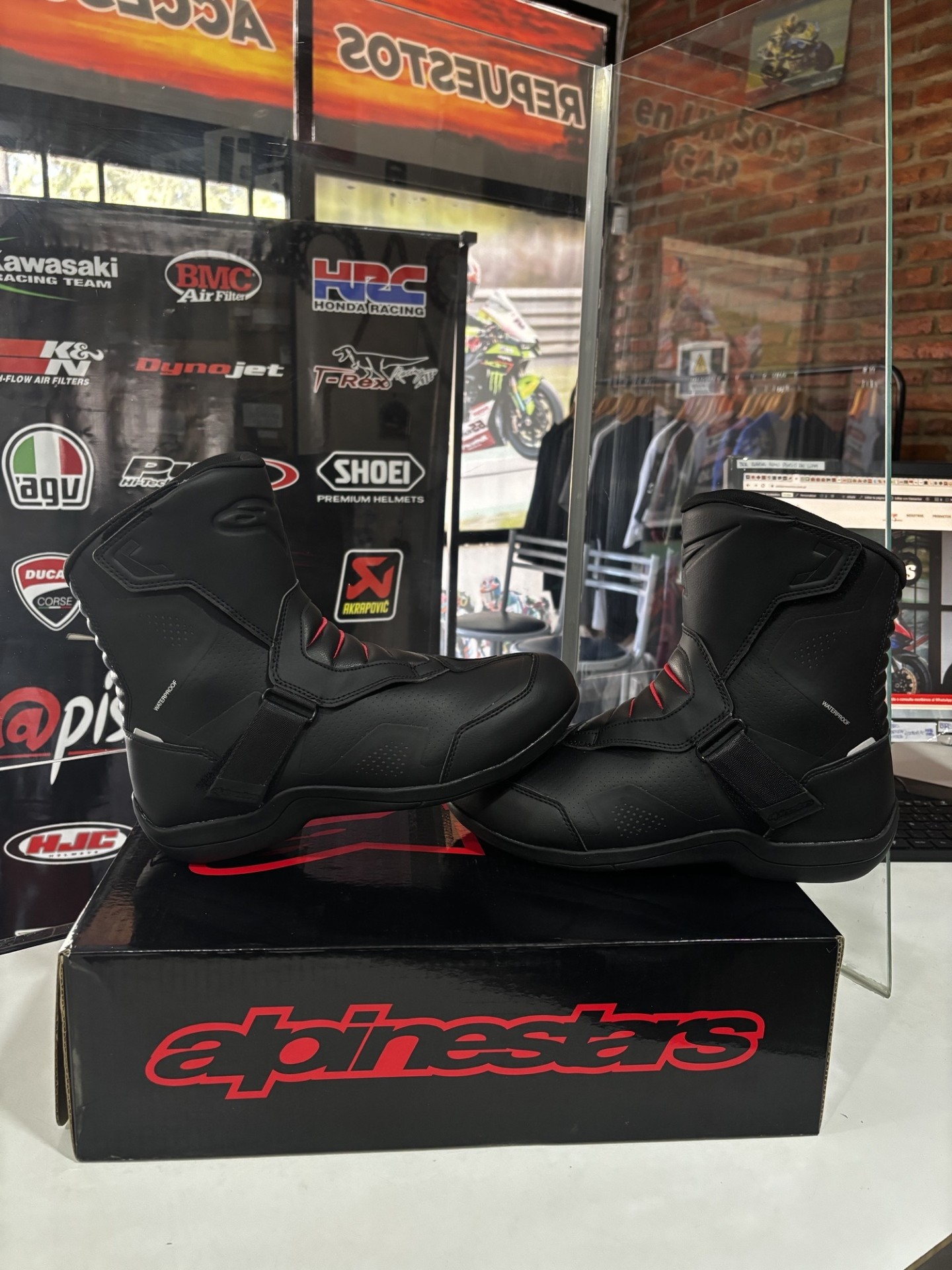 BOTAS WATERPROOF V2 RIDGE ALPINESTARS - Imagen 10