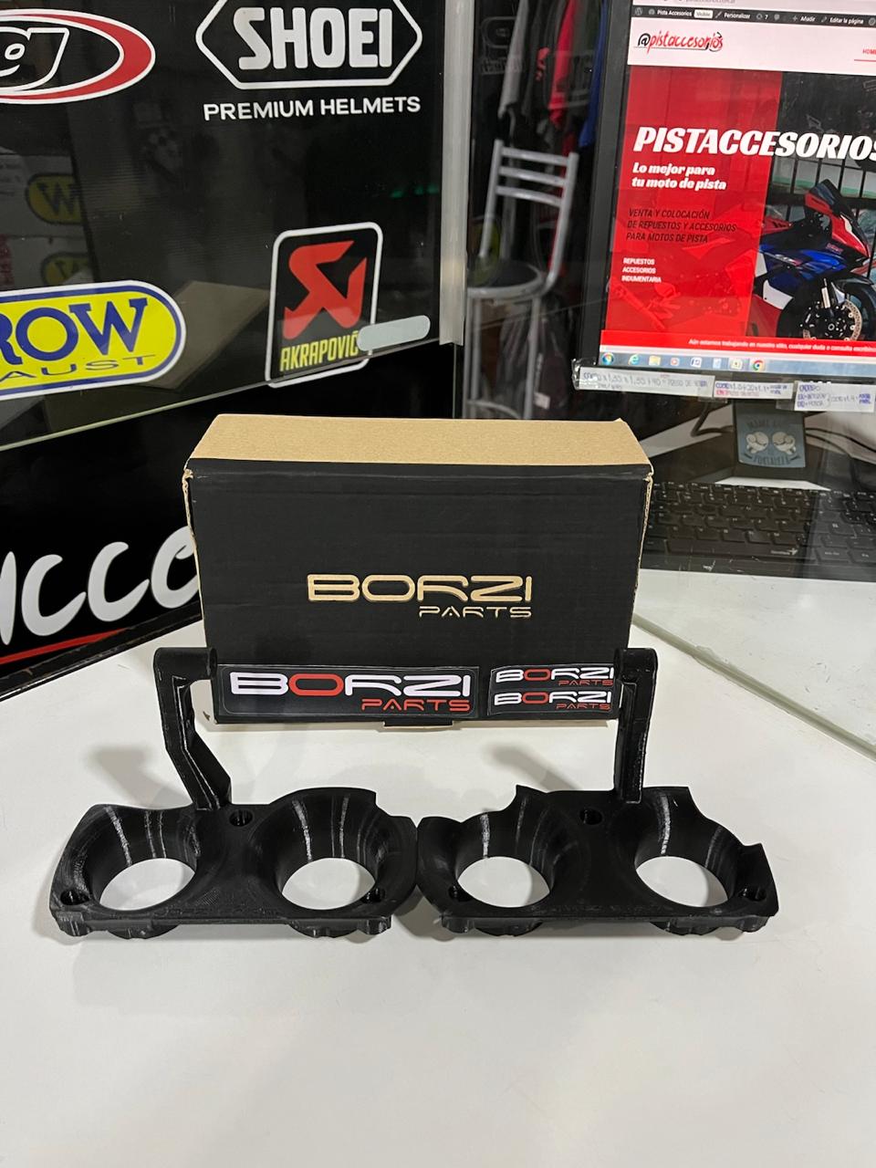 TROMPETAS DE ADMISIÓN YAMAHA YZF R1 2015-2025 - Imagen 3