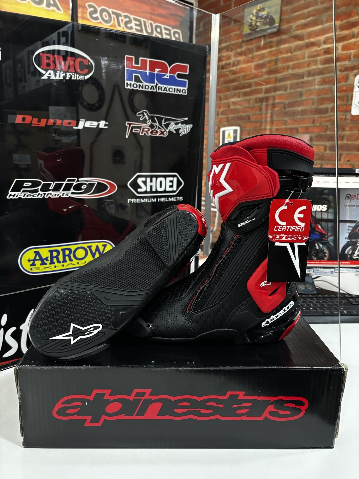 BOTAS SMX-PLUS V2 VENTILADAS ALPINESTARS - Imagen 28