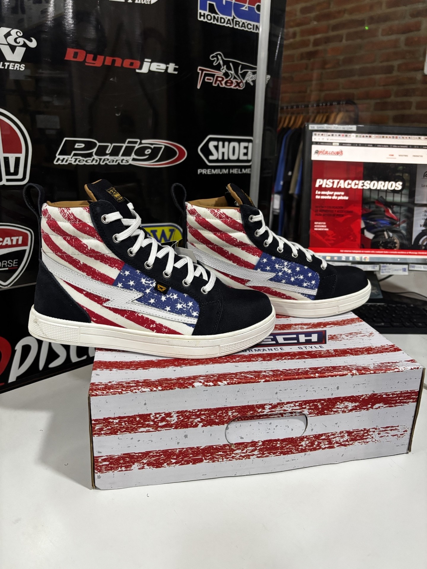 ZAPATILLAS SLAYER EDICION LIMITADA FLAG RIDING CORTECH - Imagen 9