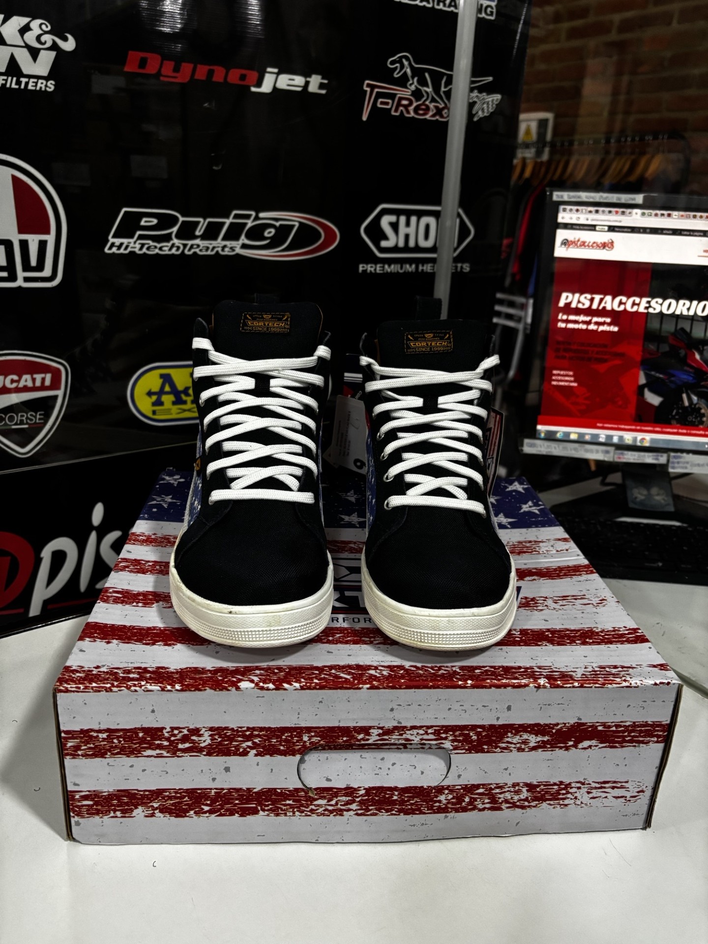 ZAPATILLAS SLAYER EDICION LIMITADA FLAG RIDING CORTECH - Imagen 7