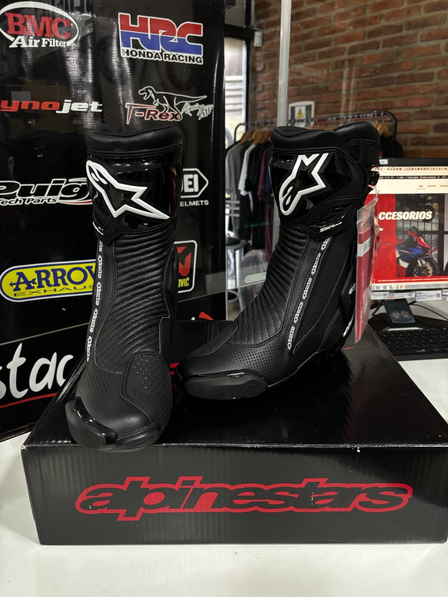 BOTAS SMX-PLUS V2 VENTILADAS ALPINESTARS - Imagen 7
