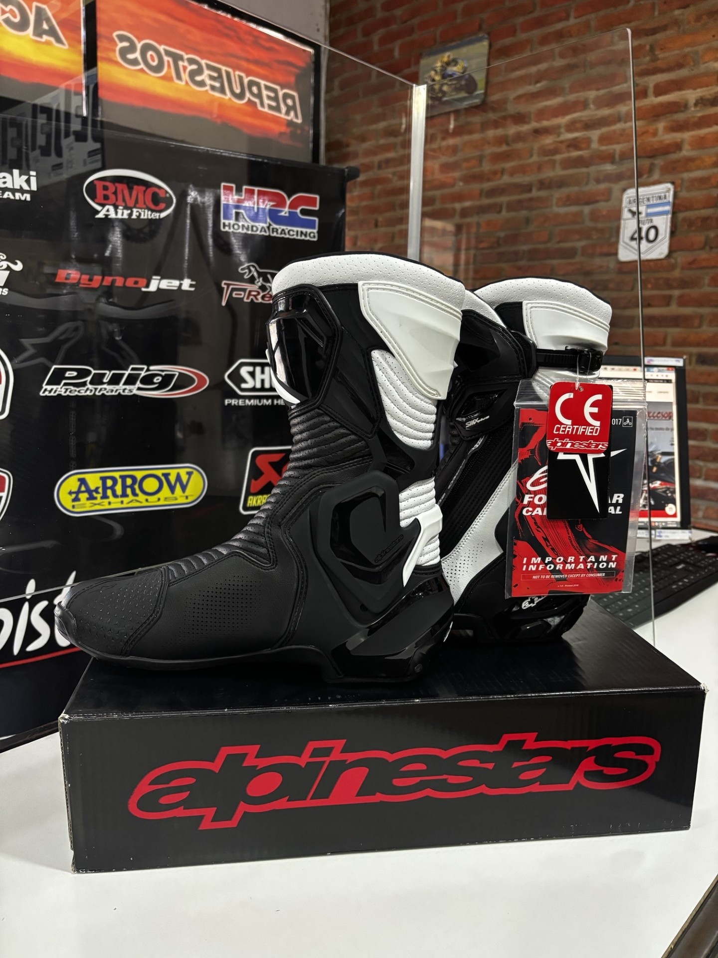 BOTAS SMX-PLUS V2 VENTILADAS ALPINESTARS - Imagen 20