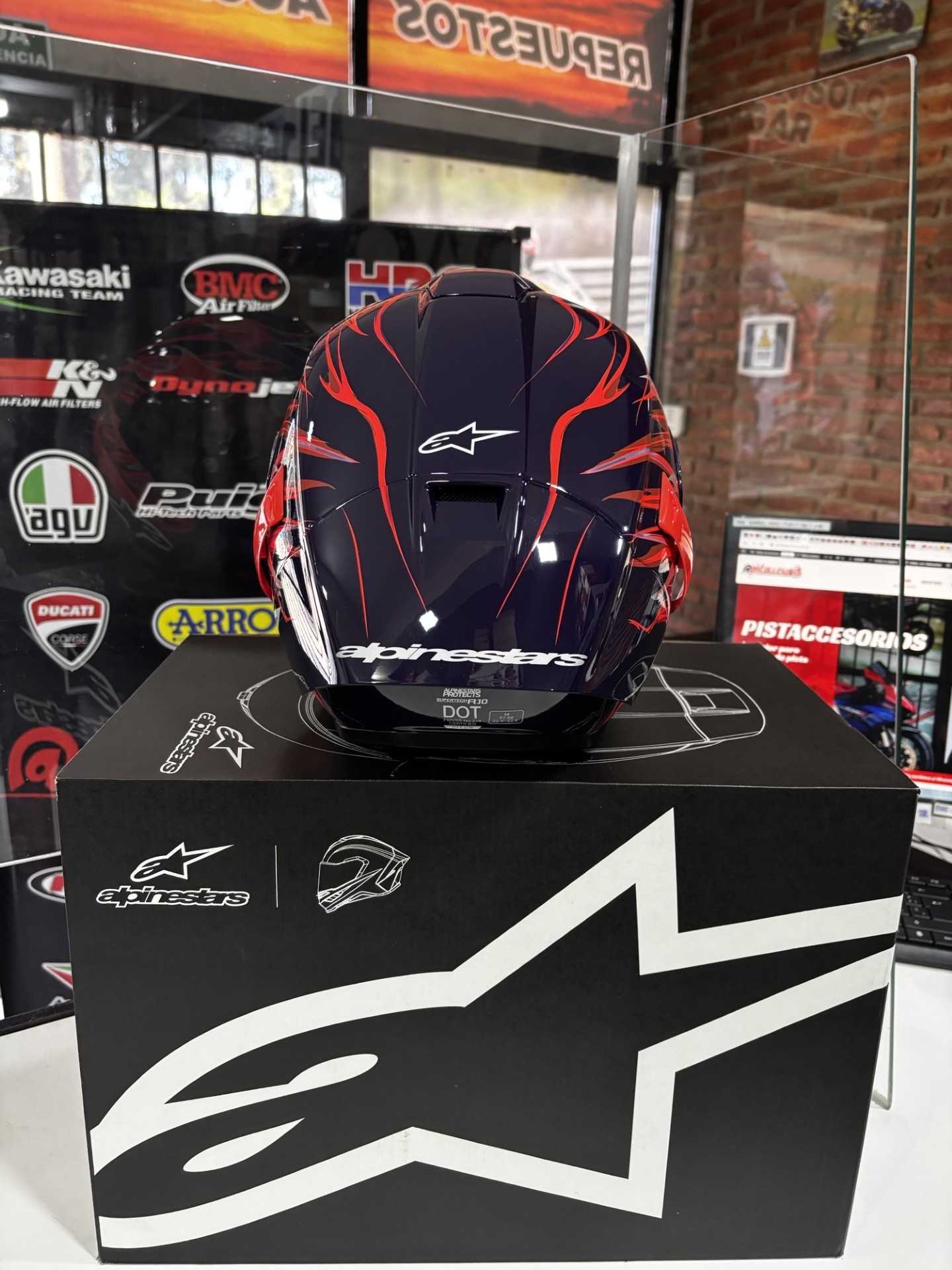 CASCO SUPERTECH R10 FLYTE EDICION LIMITADA ALPINESTARS - Imagen 16