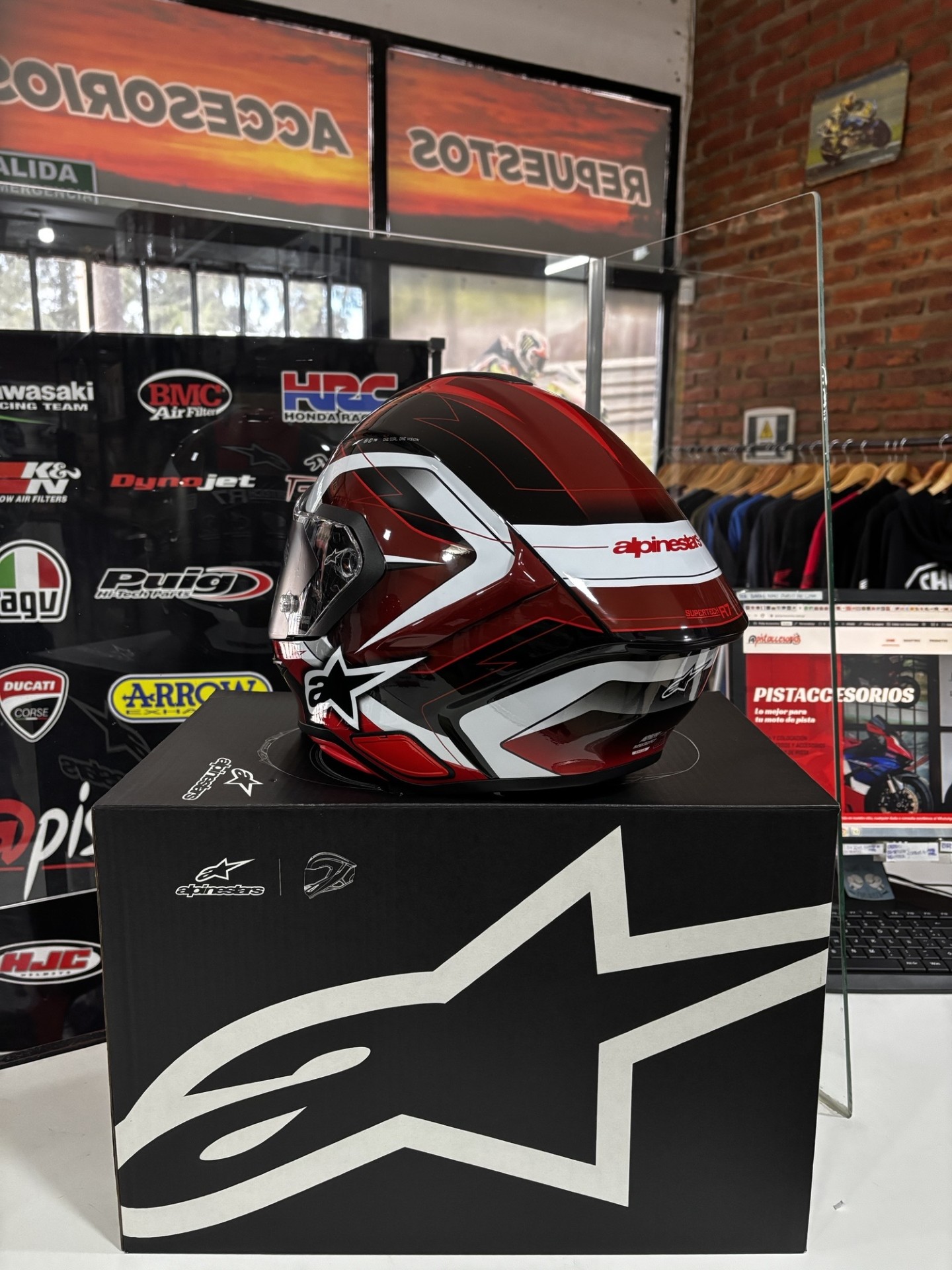CASCO SUPERTECH S-R7 KINETIS BLANCO/ROJO/NEGRO/GRIS ALPINESTARS - Imagen 7