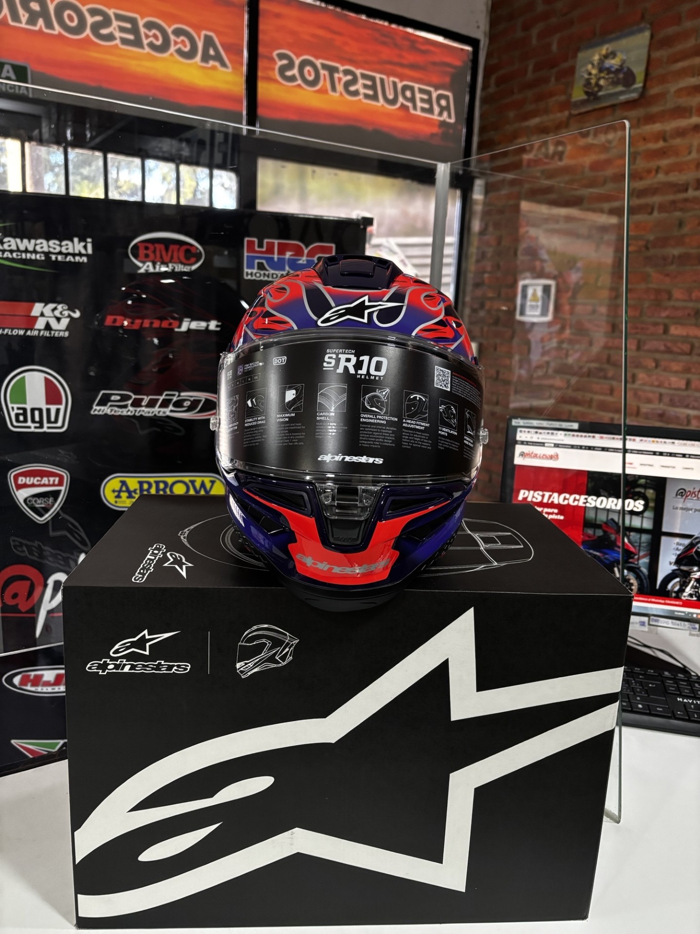 CASCO SUPERTECH R10 FLYTE EDICION LIMITADA ALPINESTARS - Imagen 20