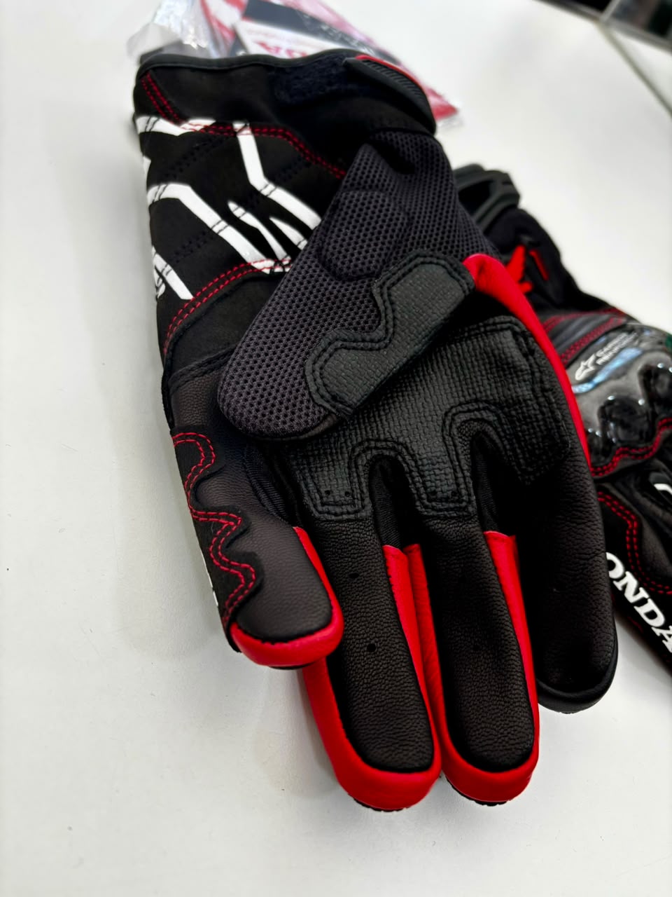 GUANTES HONDA SMX-2 AIR CARBON V2 ALPINESTARS - Imagen 5