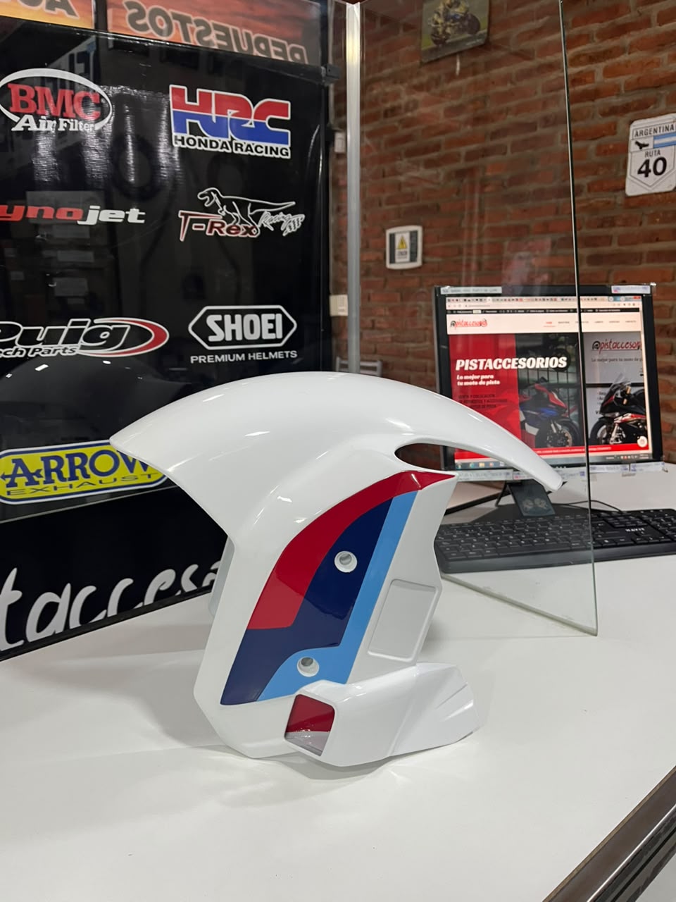 GUARDABARROS DELANTERO BMW S1000R / RR 2019-2025 - Imagen 3