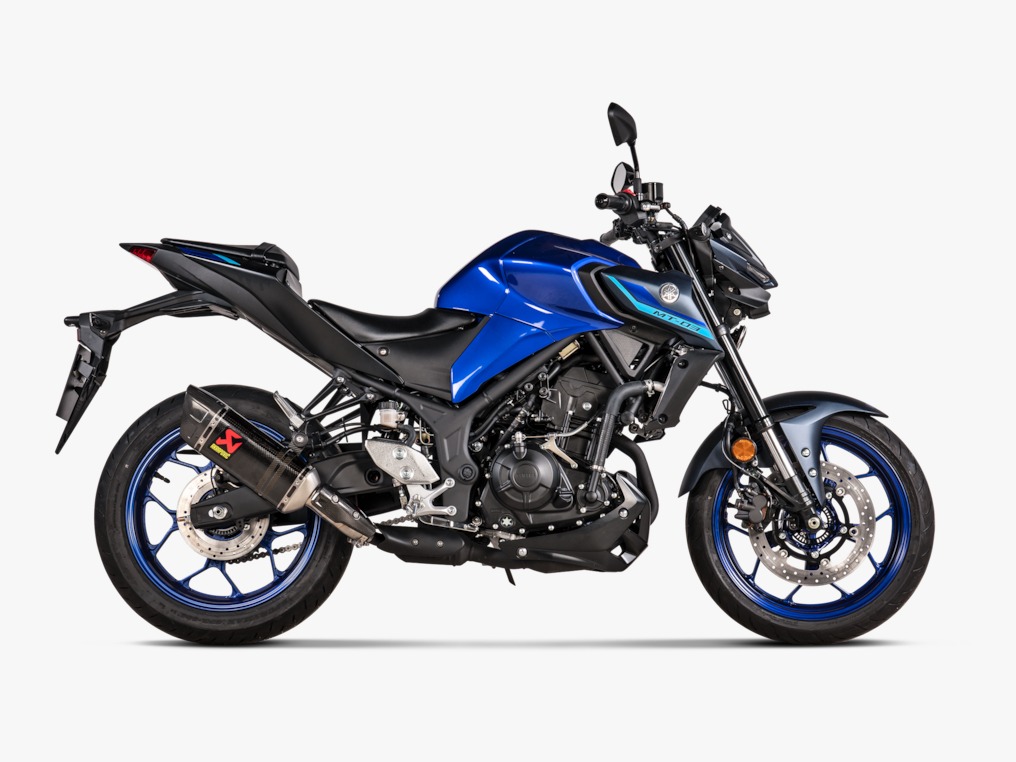 ESCAPE AKRAPOVIC DE CARBONO YAMAHA MT-03 / R3 2022-2026 - Imagen 3