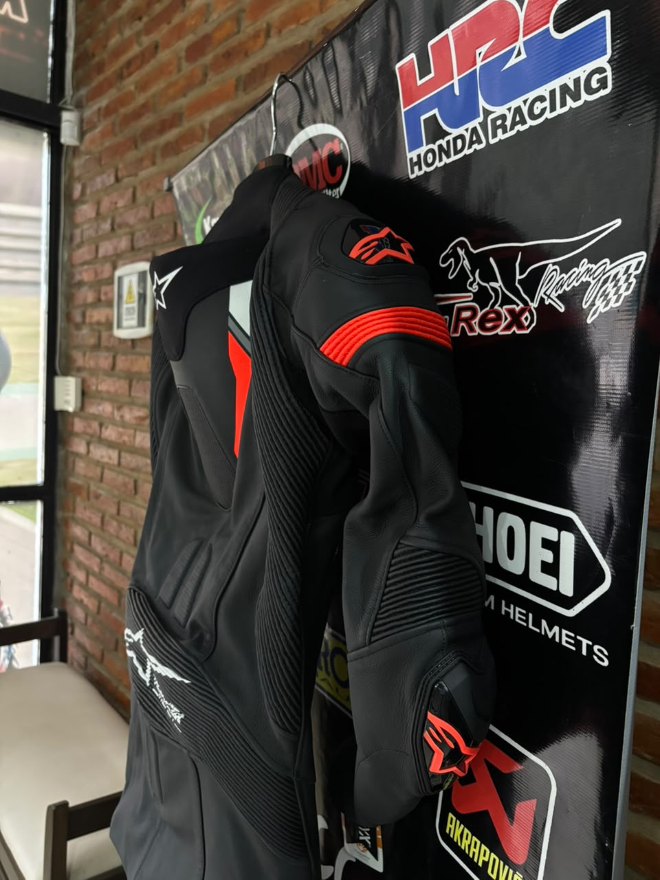 MONO MISSILE V2 IGNITION 1 PIEZA DE CUERO ALPINESTARS - Imagen 5