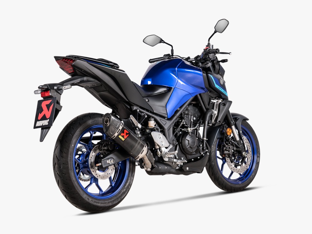 ESCAPE AKRAPOVIC DE CARBONO YAMAHA MT-03 / R3 2022-2026 - Imagen 4