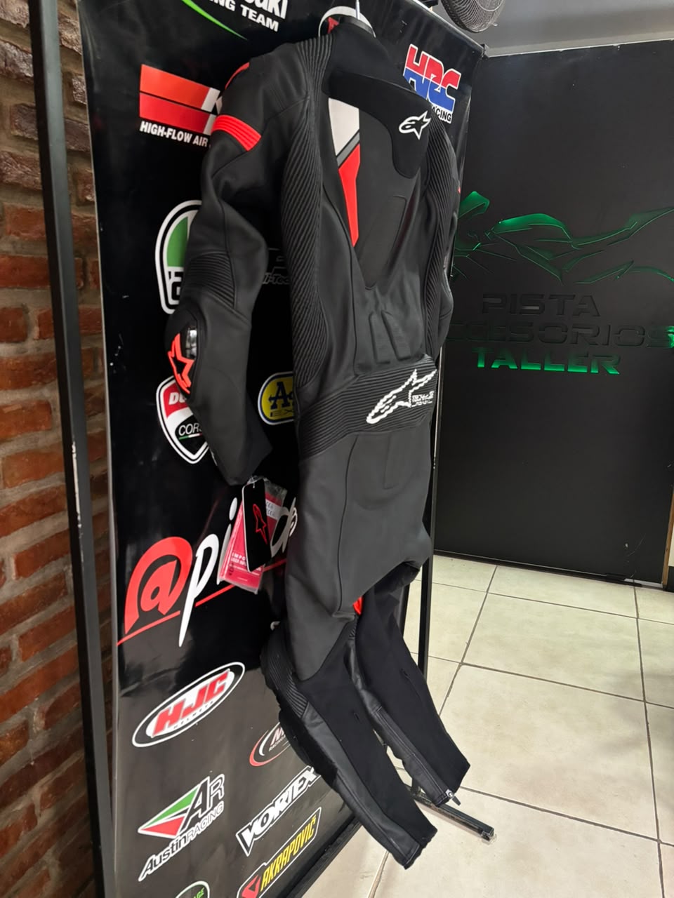 MONO MISSILE V2 IGNITION 1 PIEZA DE CUERO ALPINESTARS - Imagen 6