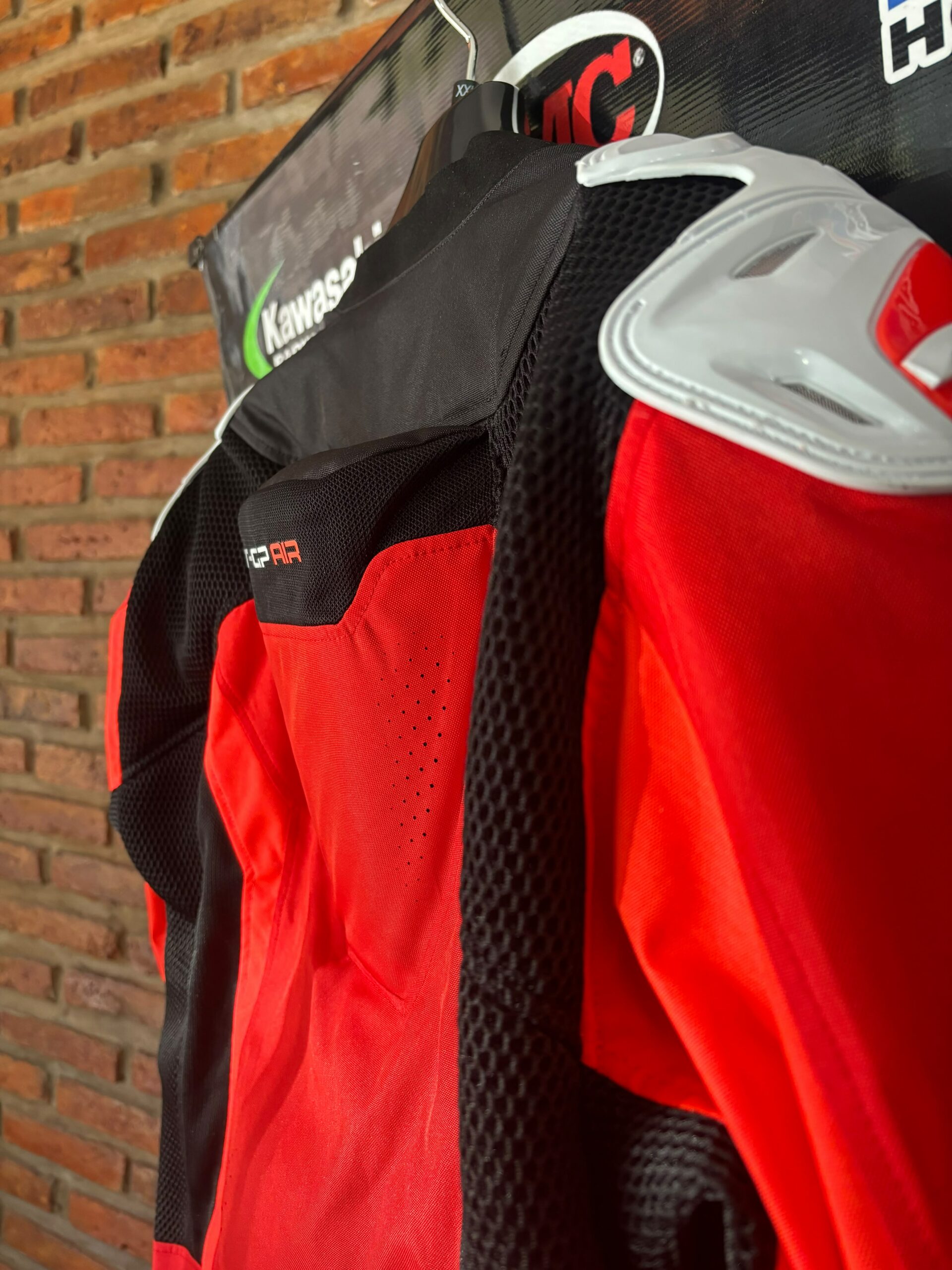 CAMPERA T-GP AIR DEPORTIVA ALPINESTARS - Imagen 18