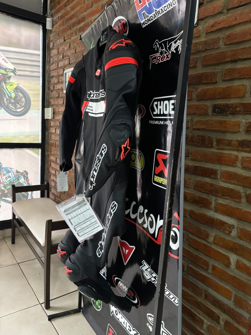 MONO MISSILE V2 IGNITION 1 PIEZA DE CUERO ALPINESTARS - Imagen 10